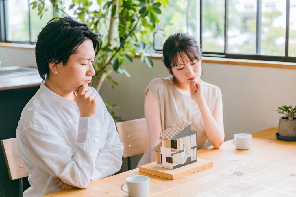 住宅ローンで収入合算を利用するときの妻の審査内容やメリットを解説